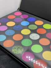 Load image into Gallery viewer, Neon Studio 39 Pan Eyeshadow Palette
